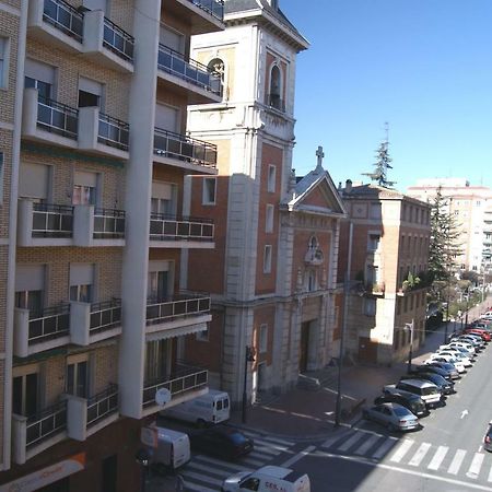 Ferienwohnung Calfred Junto A Parque Gallarza Logroño Exterior foto